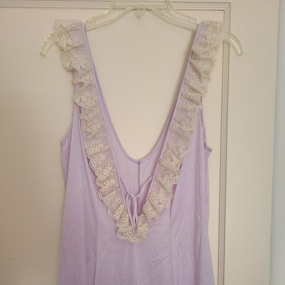 Vintage Jenelle Of California Sheer Nylon Nightgown Lace V Neck Tie Back - Picture 5 of 8